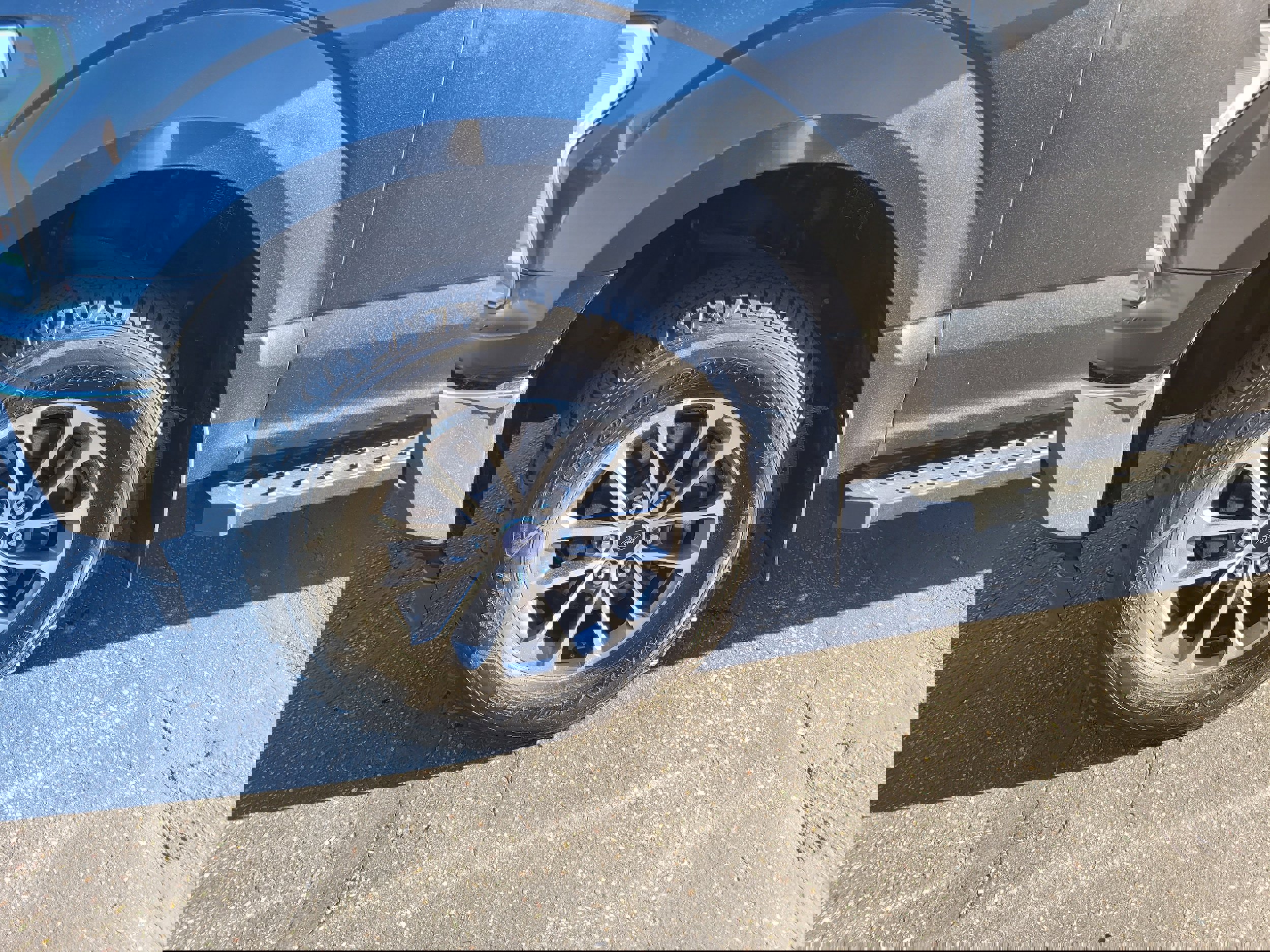 Used 2018 Ford F150 XLT AWD/4WD image 2