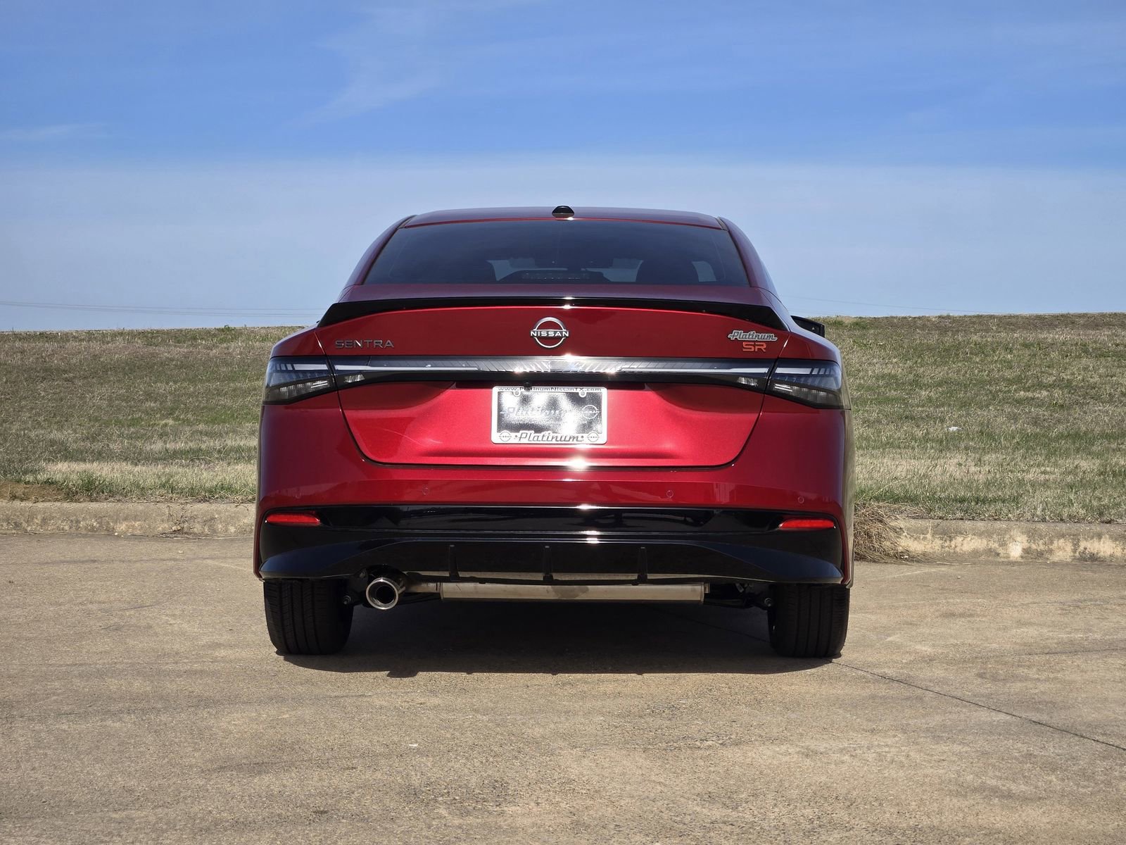 New 2026 Nissan Sentra SR FWD image 8