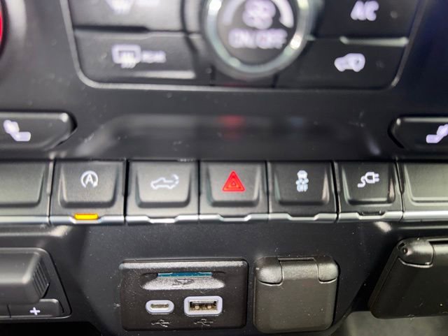 Used 2019 Chevrolet Silverado 1500 LT w/ All-Star Edition AWD/4WD image 20