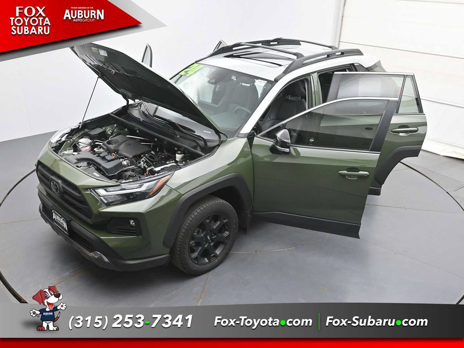 Used 2024 Toyota RAV4 TRD Off-Road w/ Weather Package AWD/4WD image 40