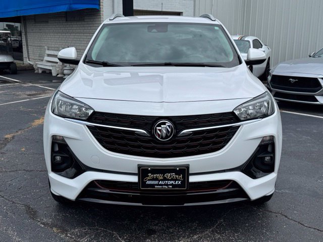 Used 2022 Buick Encore GX Select w/ Sport Touring Package AWD/4WD image 2