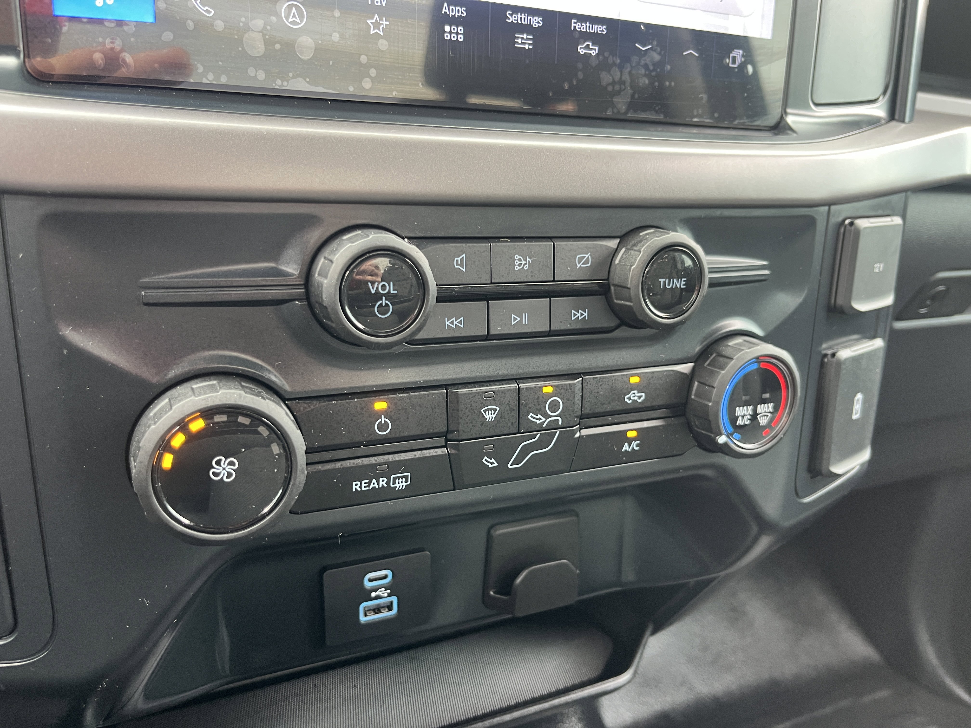 Used 2024 Ford F150 XL w/ Equipment Group 103A High AWD/4WD image 26