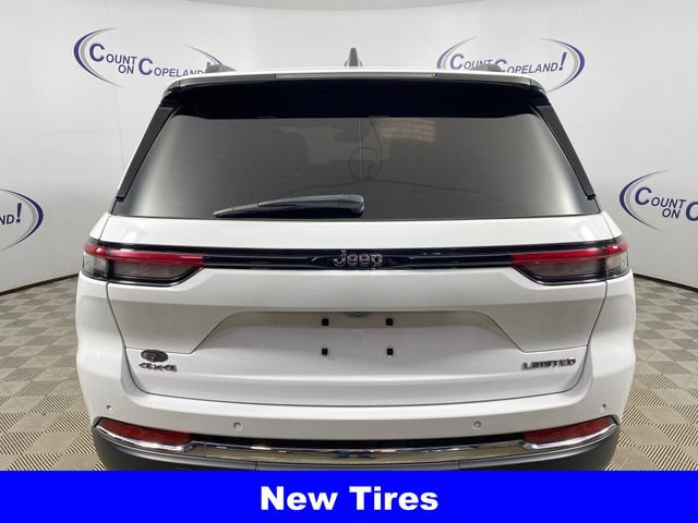 Used 2023 Jeep Grand Cherokee Limited AWD/4WD image 5