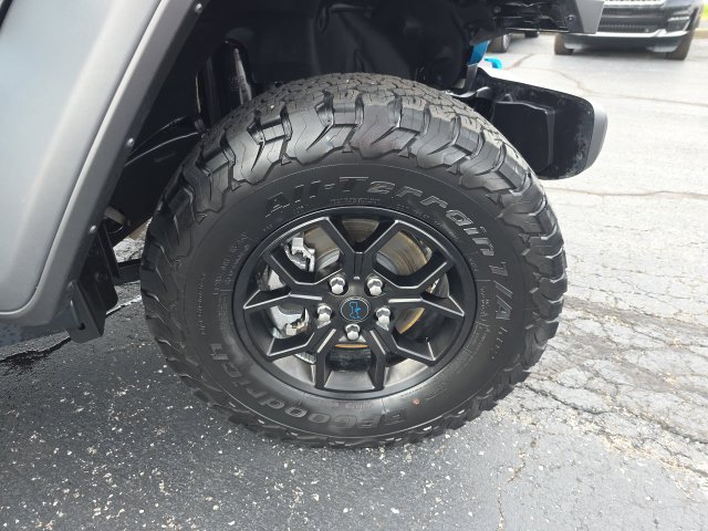 Used 2024 Jeep Wrangler Unlimited AWD/4WD image 42
