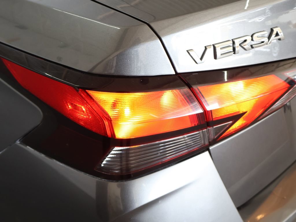 Used 2023 Nissan Versa SV image 26