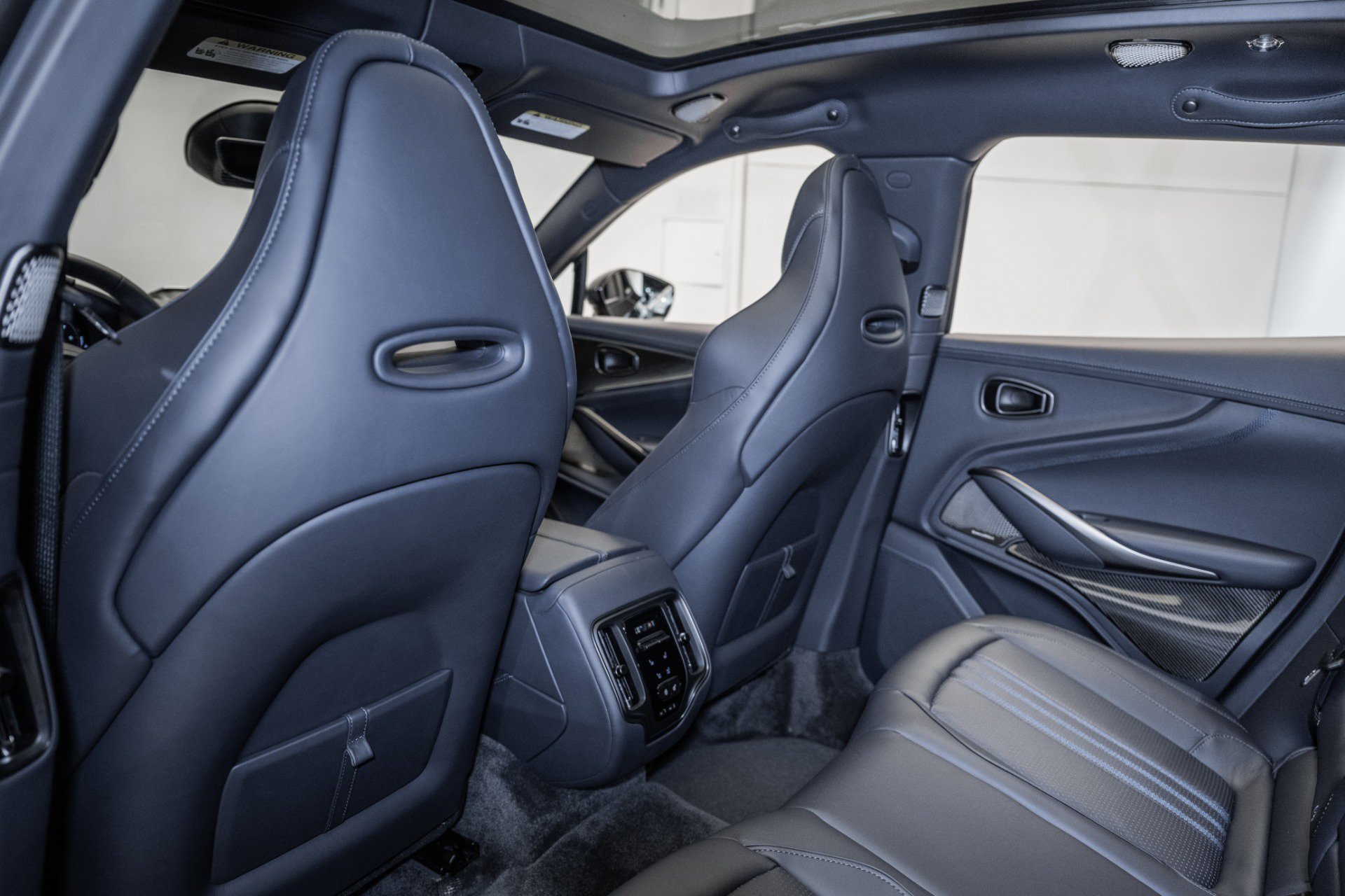 New 2025 Aston Martin DBX 707 AWD/4WD image 15