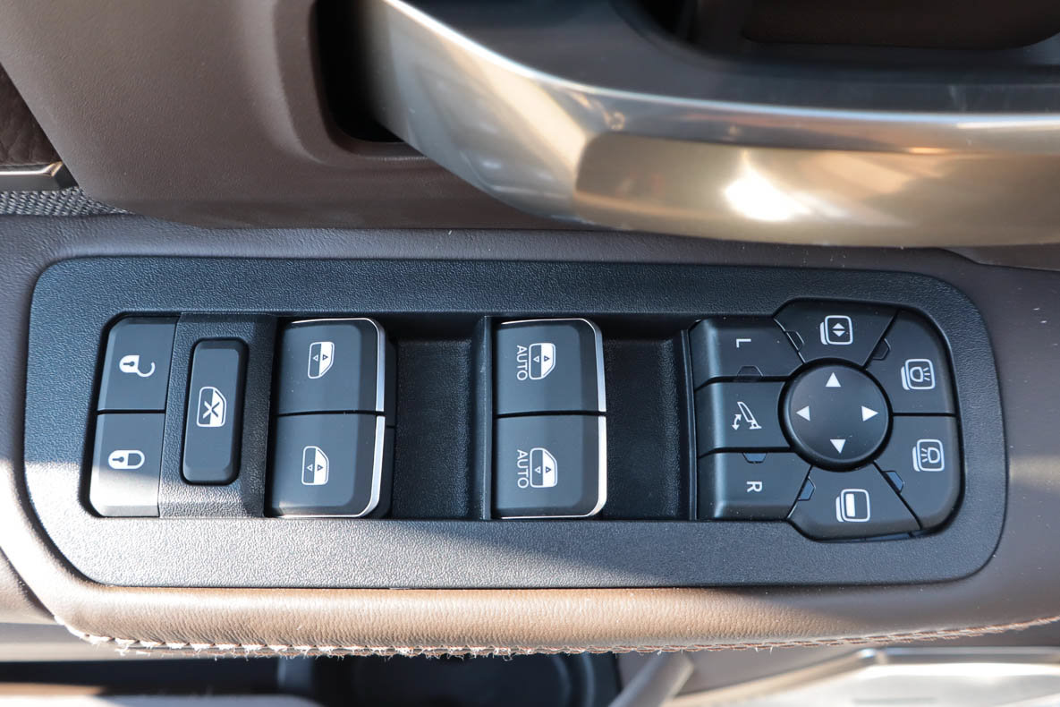 New 2027 RAM 3500 Longhorn AWD/4WD image 14