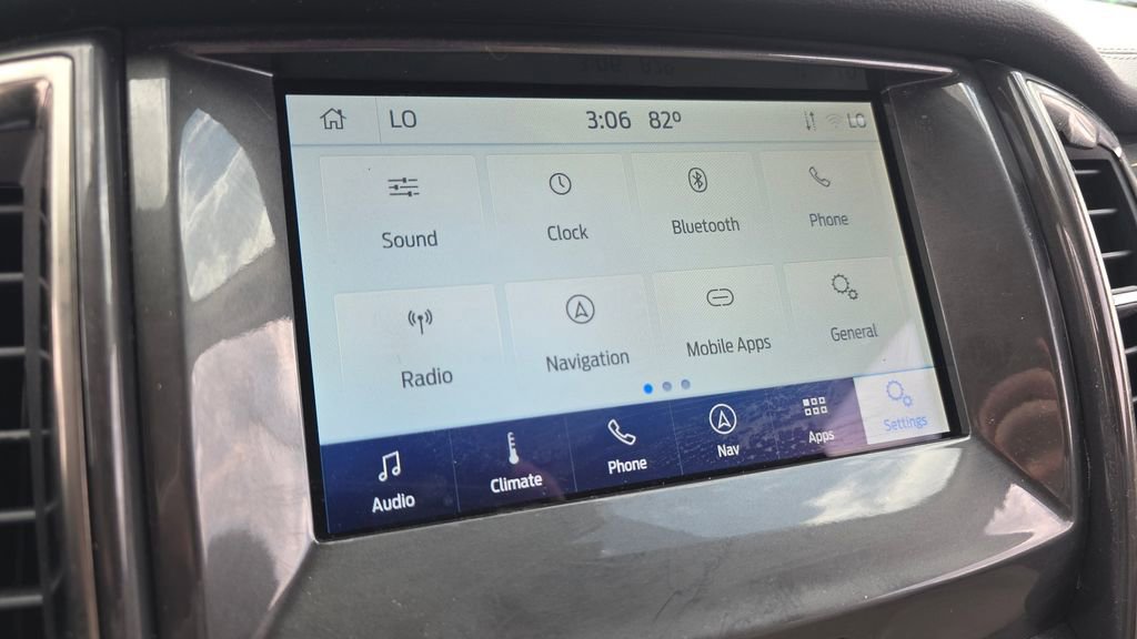 Used 2022 Ford Ranger Lariat w/ Equipment Group 501A High image 18