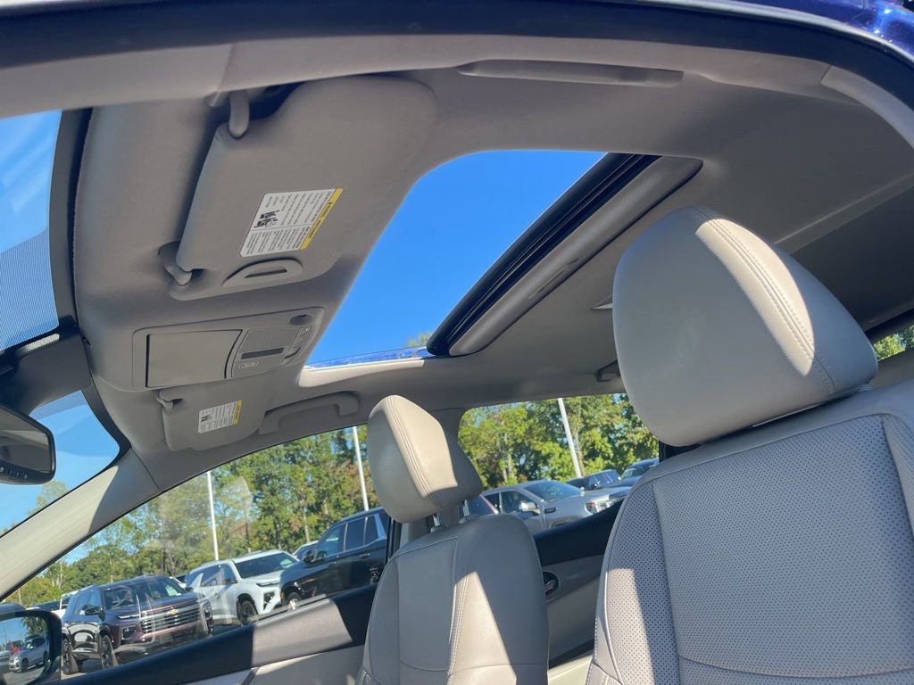 Used 2020 Nissan Rogue Sport SL w/ Premium Package image 10