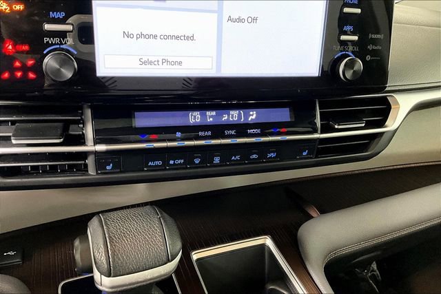 Used 2021 Toyota Sienna XLE image 33