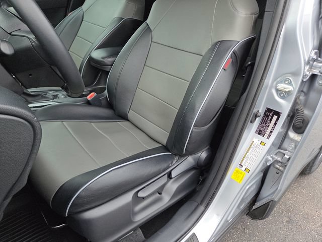 Used 2022 Toyota Corolla Cross LE AWD/4WD image 21