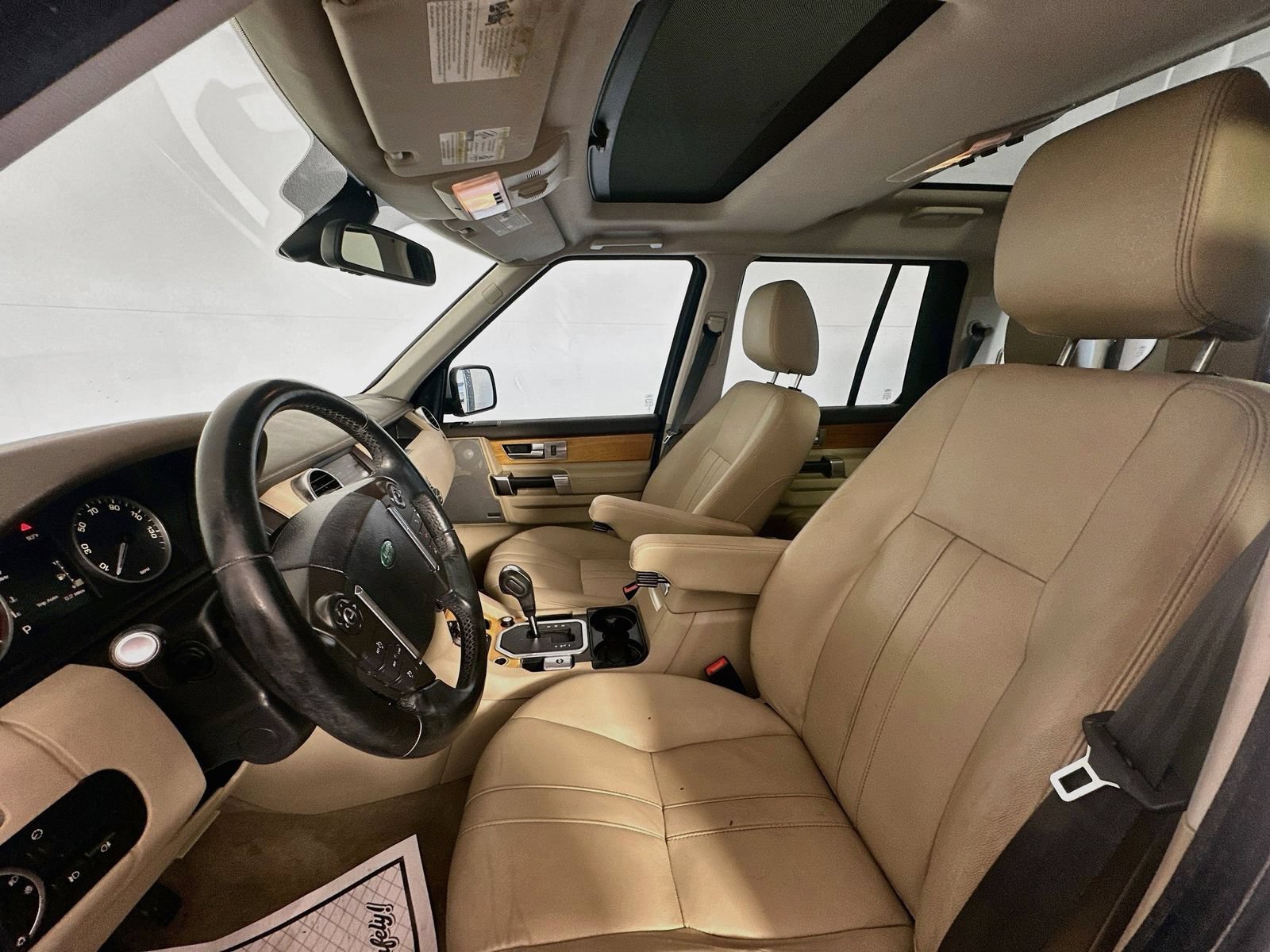 Used 2013 Land Rover LR4 HSE AWD/4WD image 21