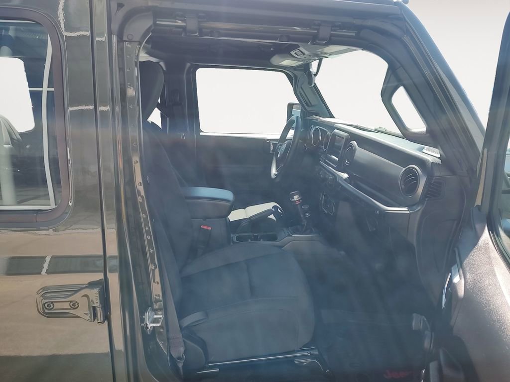 Used 2023 Jeep Wrangler Sport image 15