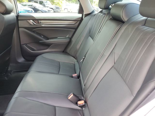 Used 2021 Honda Accord Touring image 12