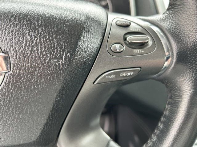 Used 2019 Nissan Murano SV image 18