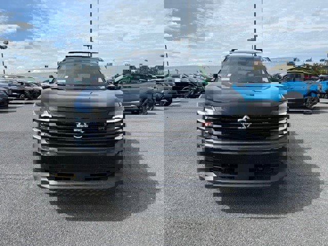 New 2026 Nissan Kicks SR w/ Cold Weather Package image 3