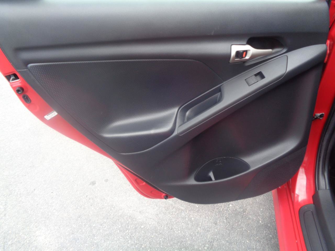 Used 2009 Toyota Matrix FWD image 22