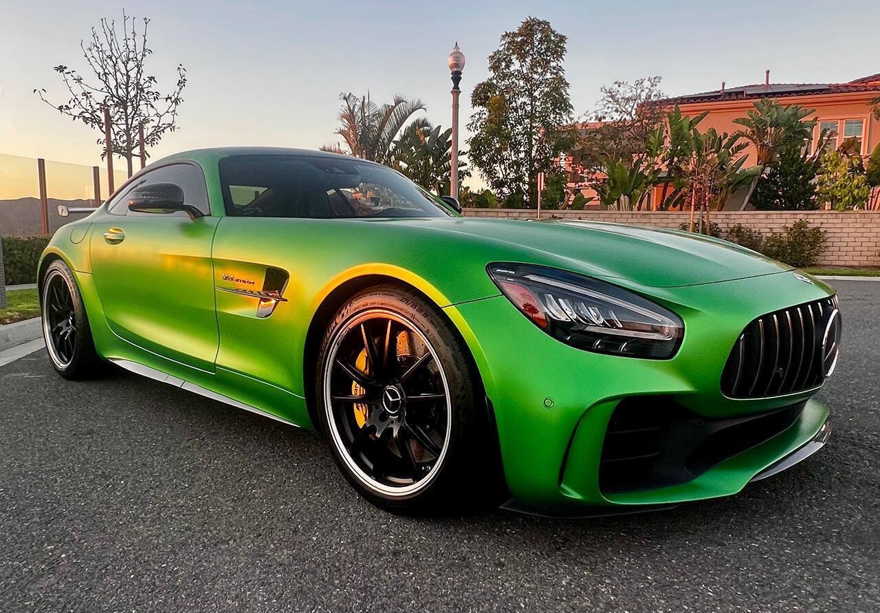 Used 2020 Mercedes-Benz AMG GT R image 2