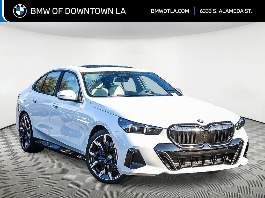 New 2026 BMW 540i xDrive w/ M Sport Package