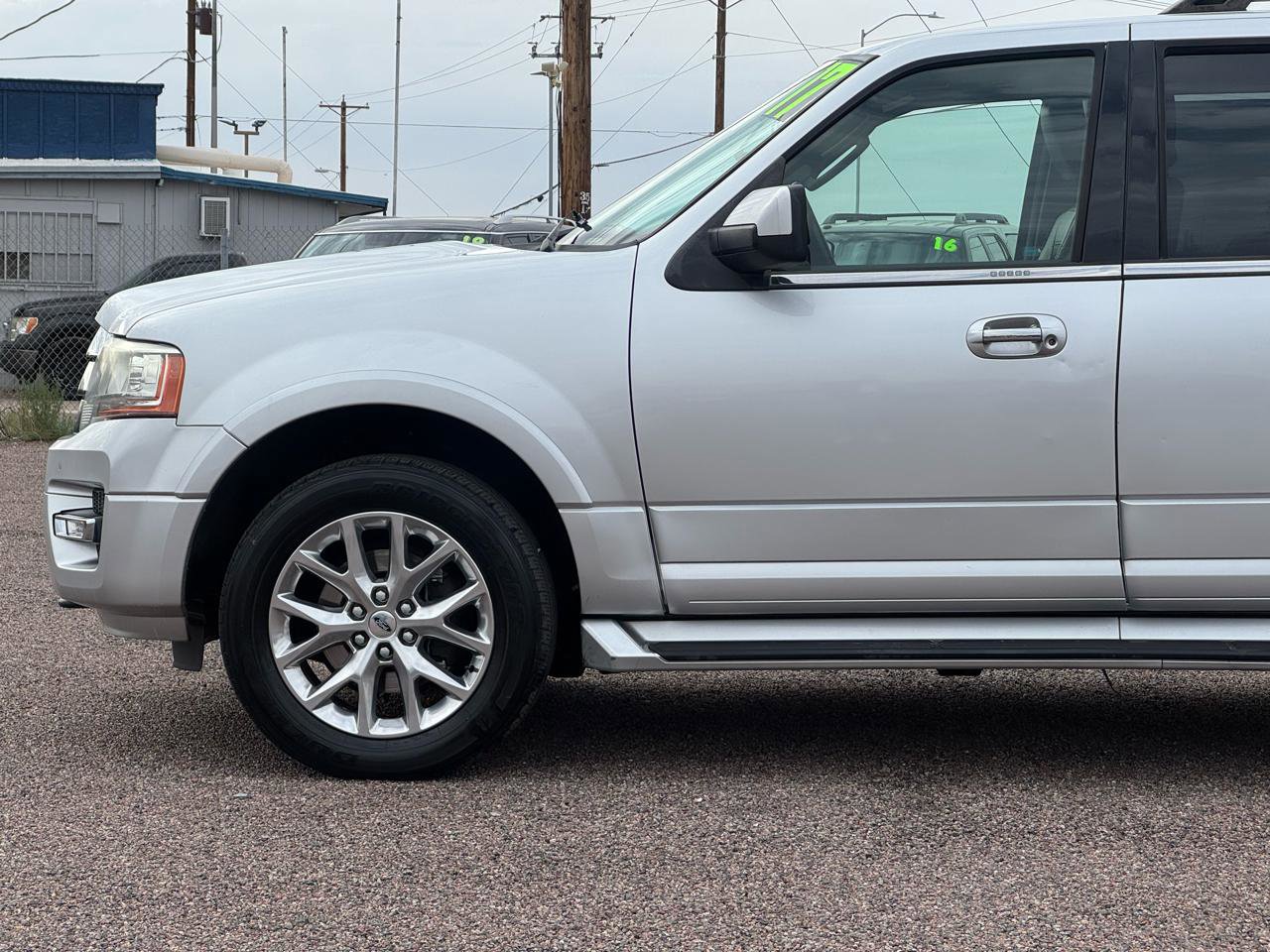 Used 2017 Ford Expedition EL Limited image 4