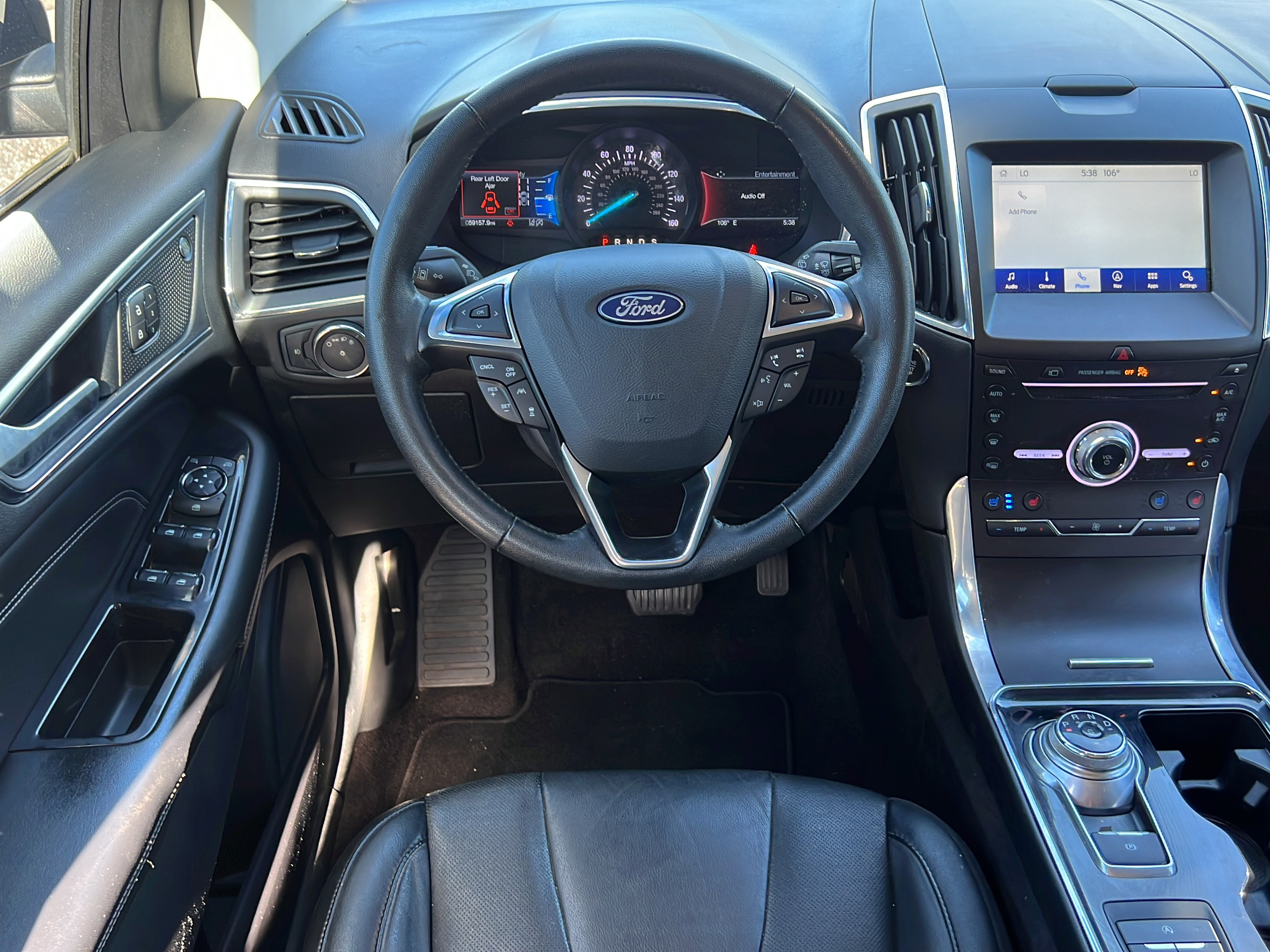 Used 2019 Ford Edge Titanium w/ Equipment Group 301A FWD image 13