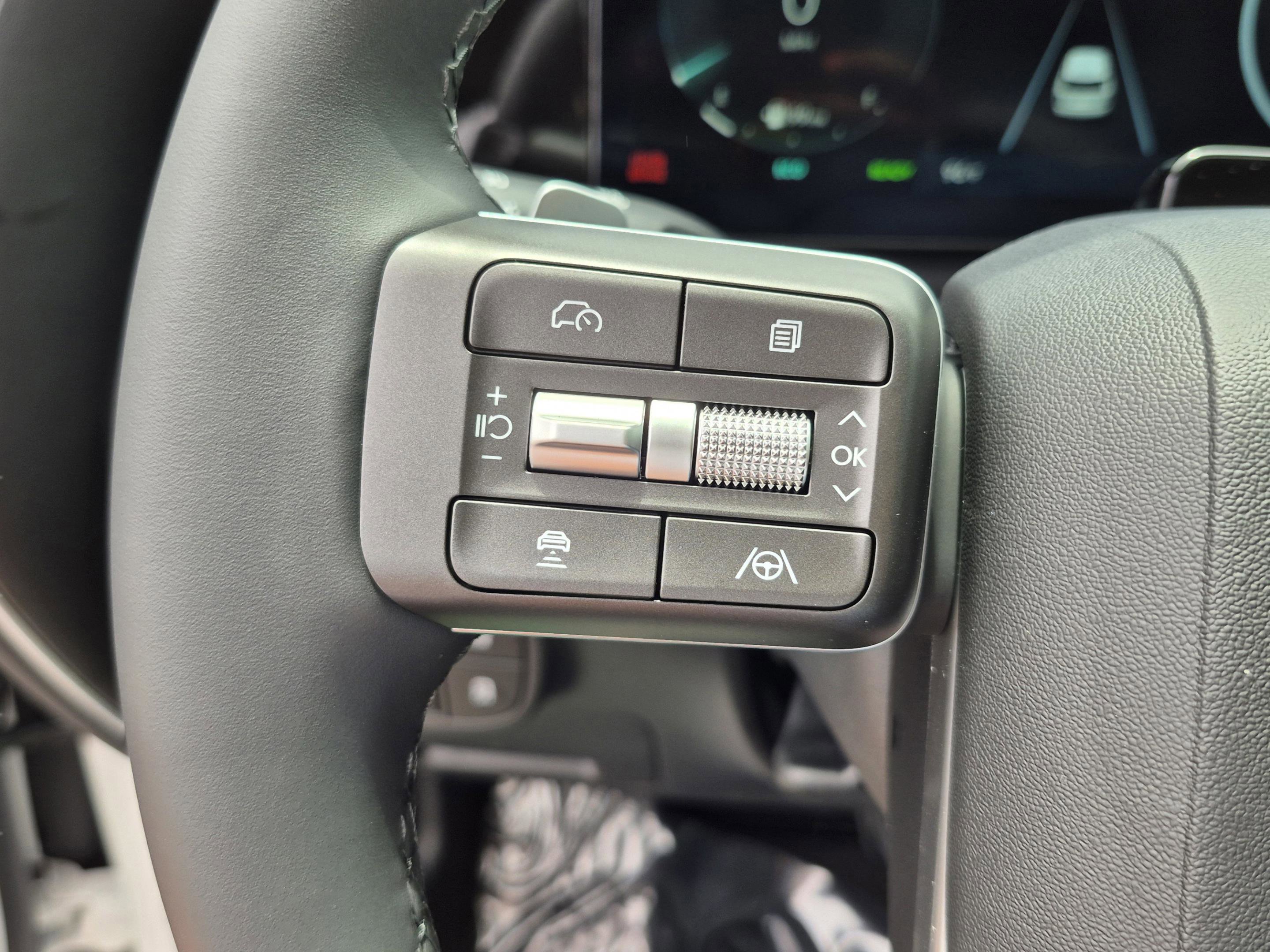New 2026 Hyundai Palisade SEL Premium FWD image 32