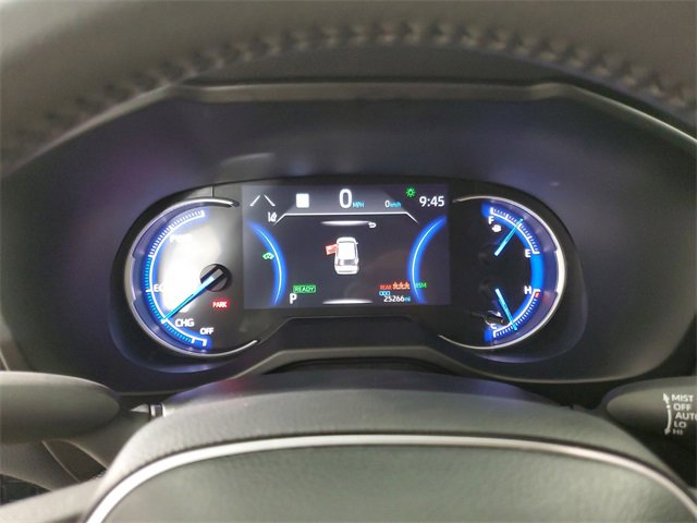 Used 2024 Toyota RAV4 SE image 28