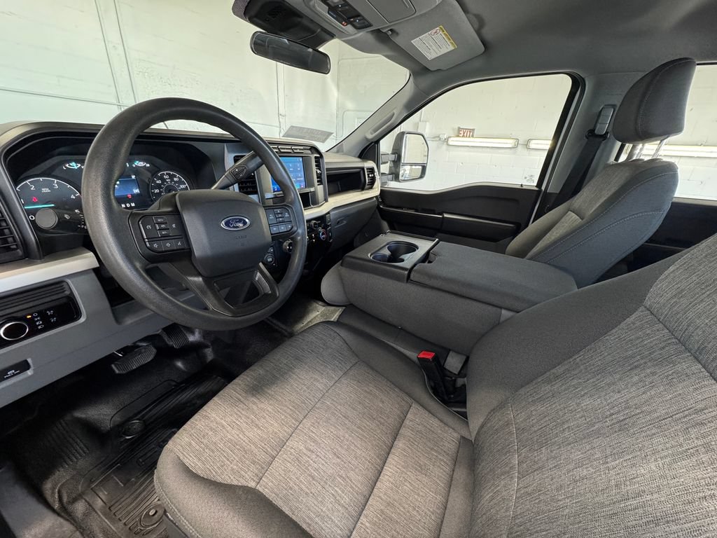 Used 2023 Ford F250 XL AWD/4WD image 14