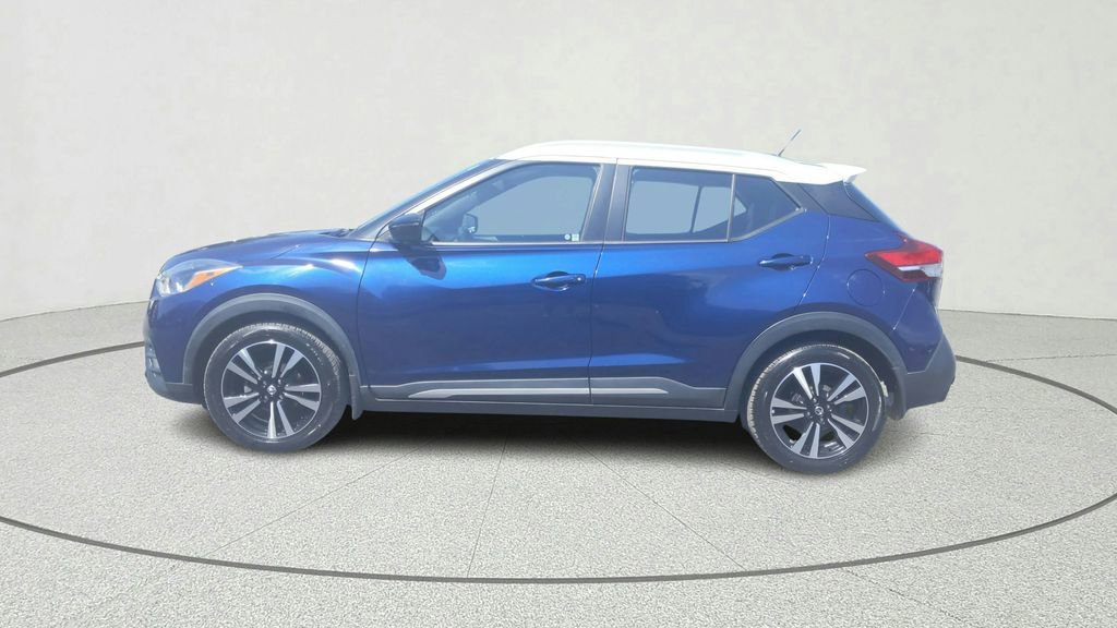 Used 2019 Nissan Kicks SR w/ SR Premium Package FWD image 4