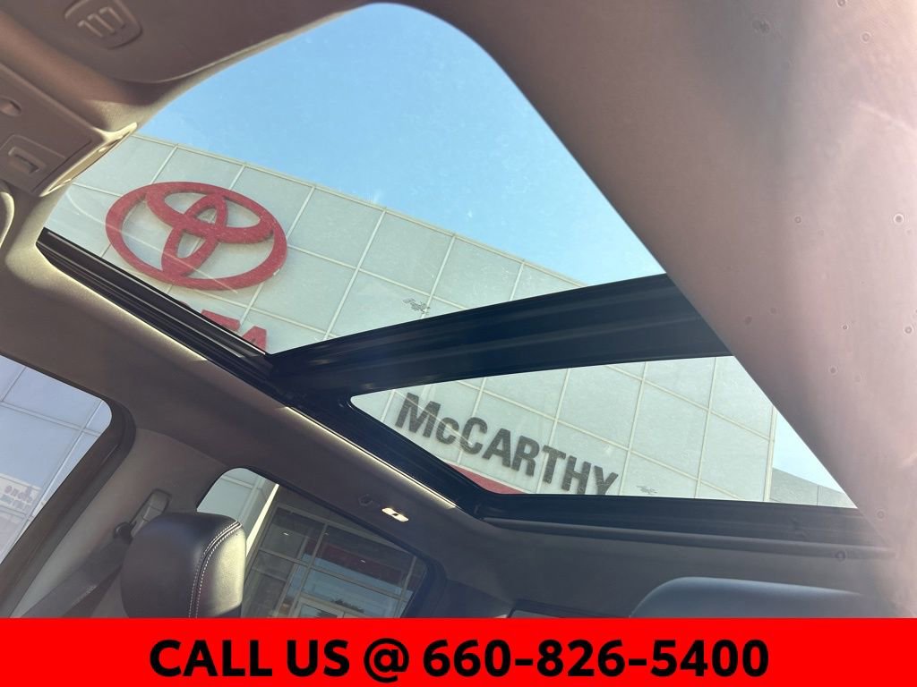 Used 2019 Ford F150 Lariat image 14