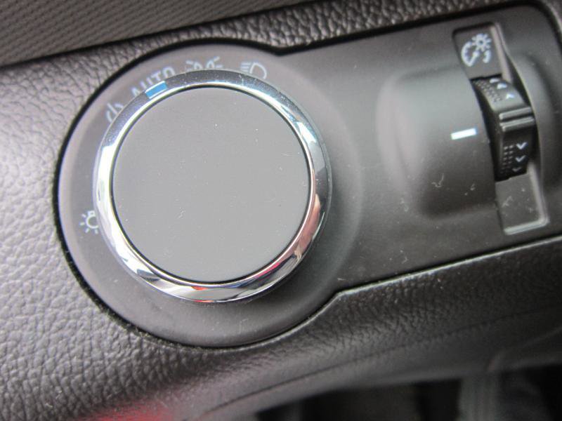 Used 2012 Chevrolet Sonic LS FWD image 18