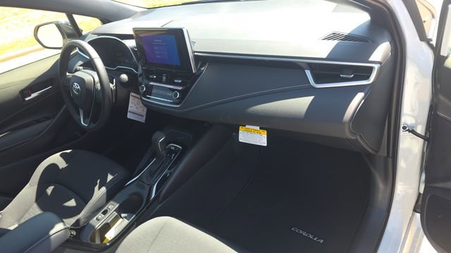 New 2026 Toyota Corolla SE image 28