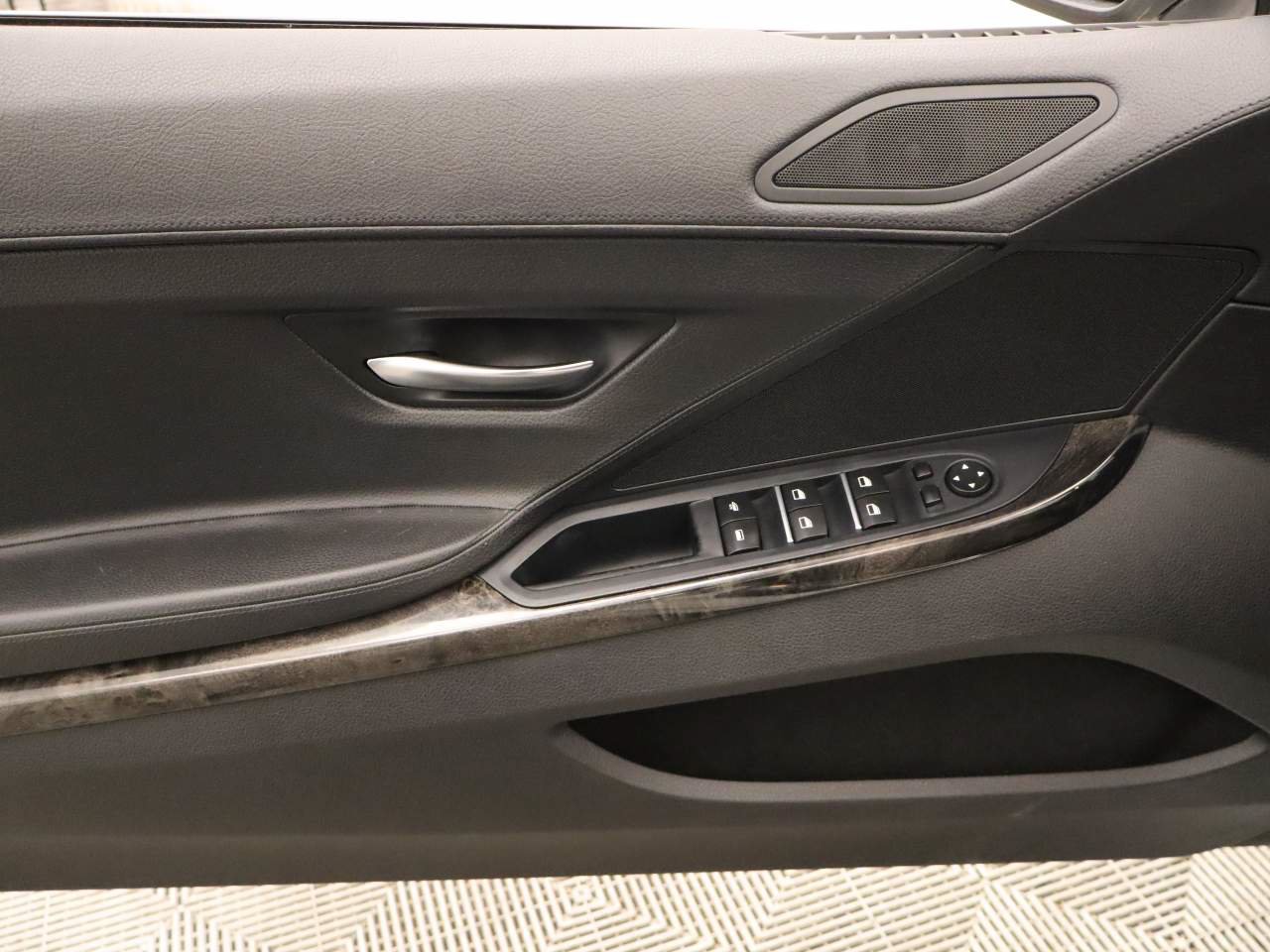 Used 2012 BMW 640i Convertible RWD image 20