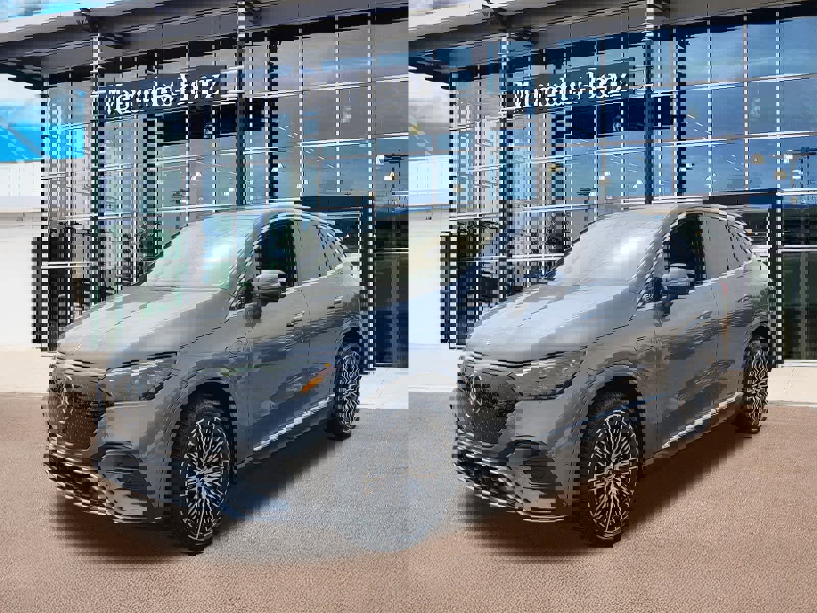 New 2026 Mercedes-Benz EQE 320 4MATIC SUV