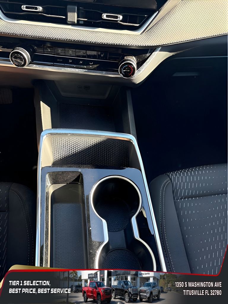 Used 2025 Chevrolet Equinox LT image 12