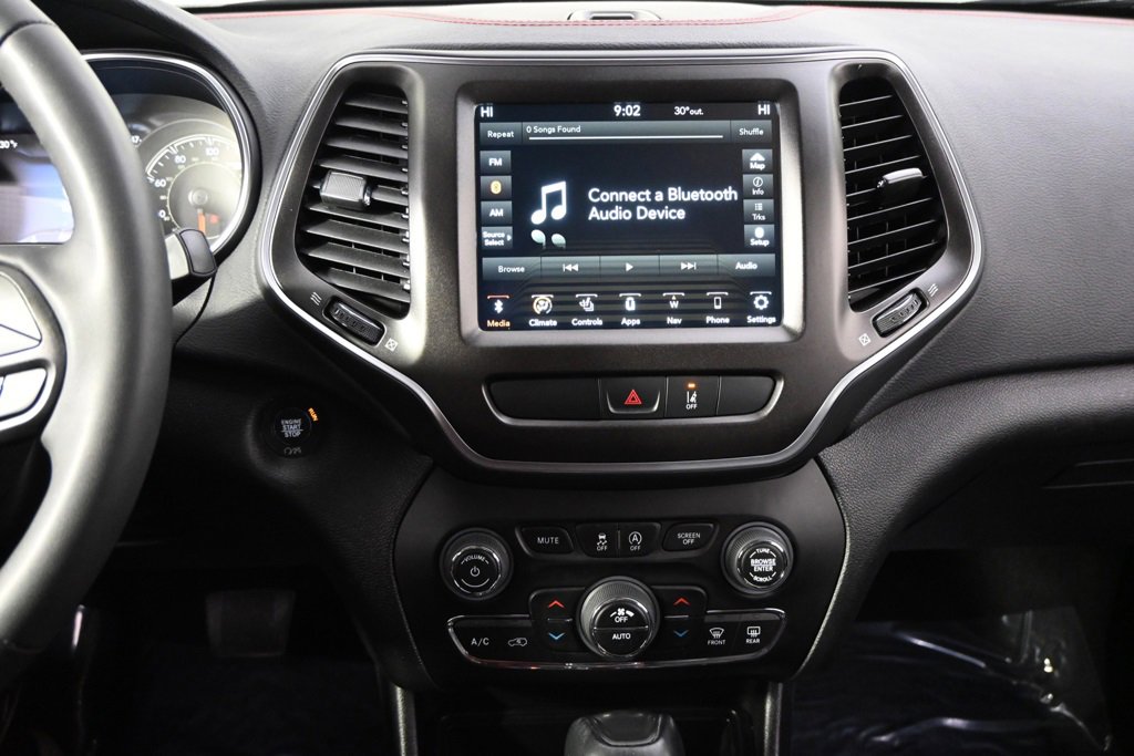 Used 2022 Jeep Cherokee Trailhawk w/ Sound & Nav Group image 26