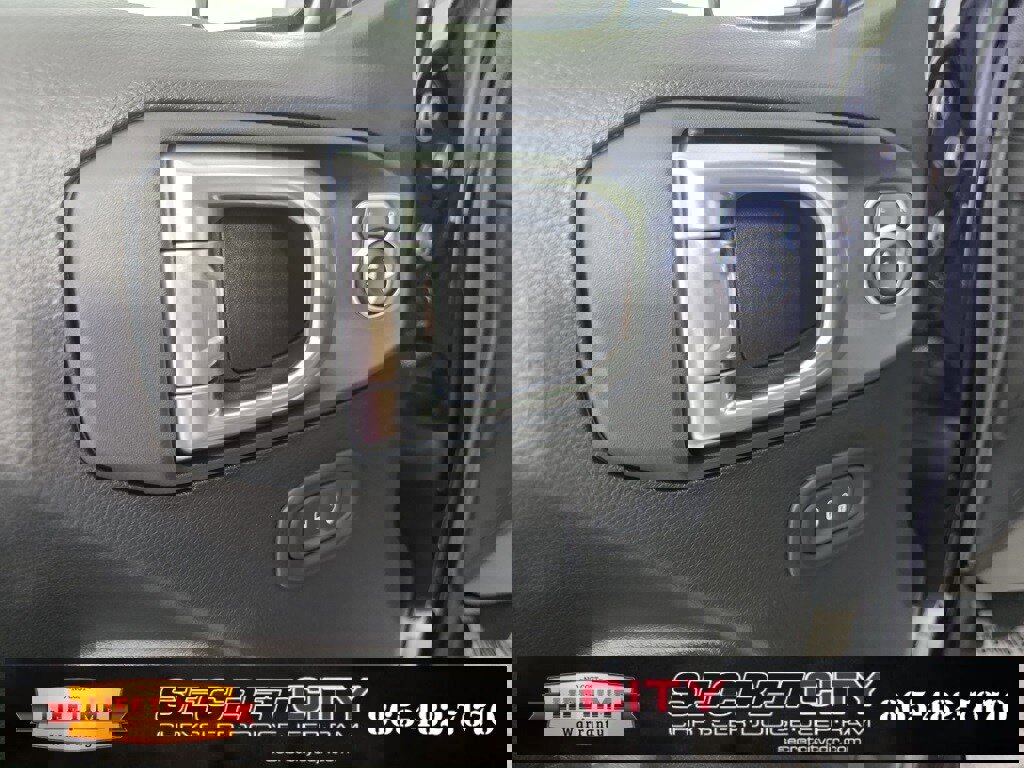 New 2025 Jeep Wrangler Unlimited Rubicon w/ Steel Bumper Group image 12