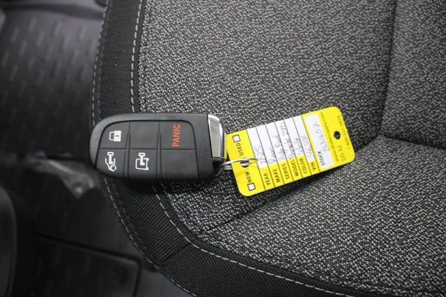 Used 2025 RAM ProMaster 2500 w/ Storage Group image 13