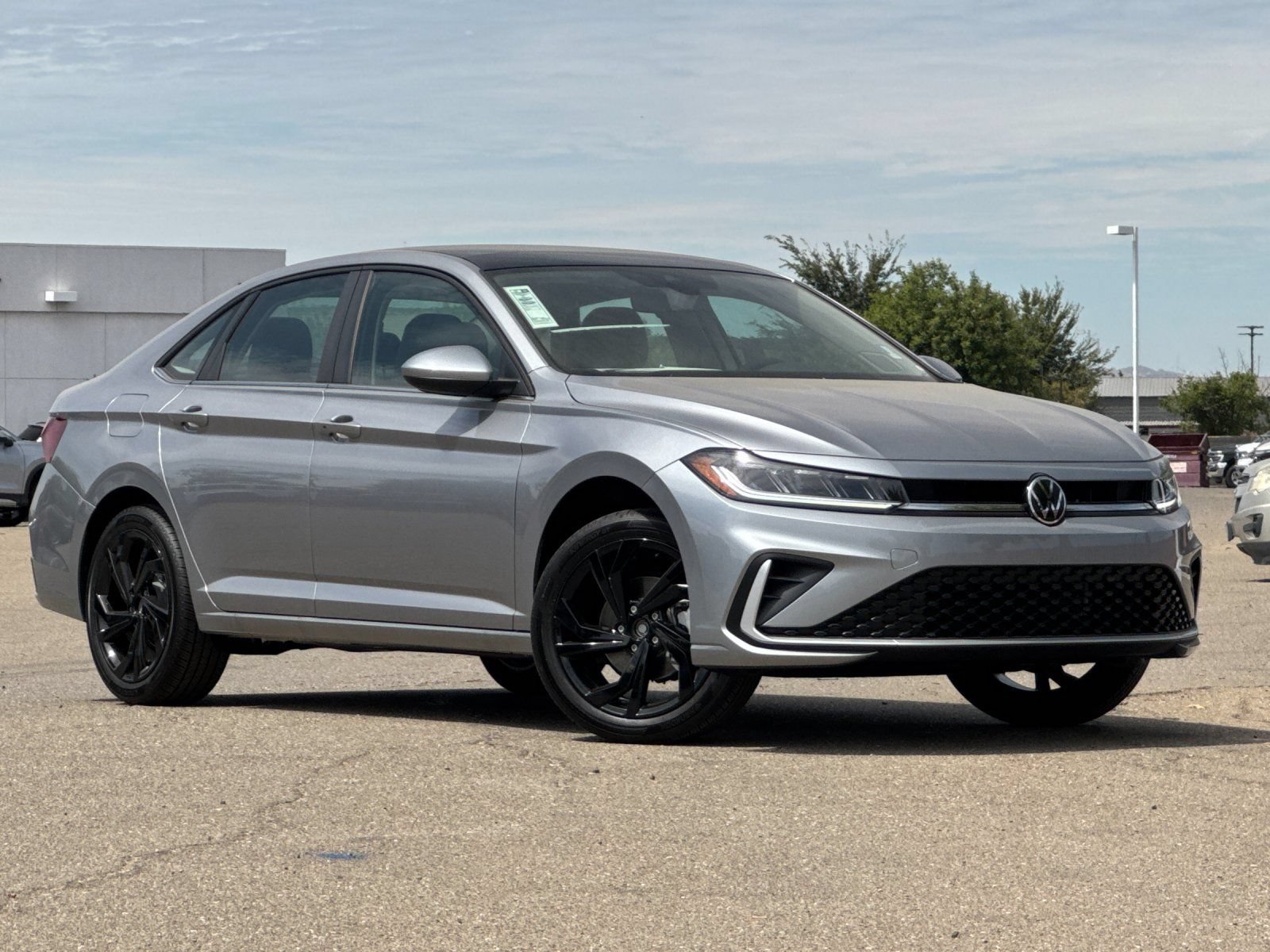 New 2026 Volkswagen Jetta SE FWD image 2