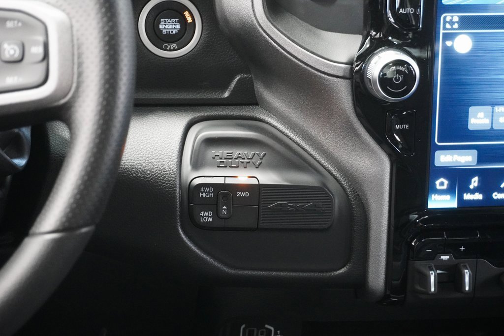 Used 2024 RAM 3500 Tradesman image 28