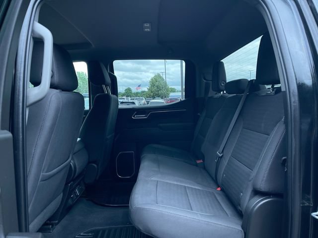 Used 2022 Chevrolet Silverado 1500 LT AWD/4WD image 24