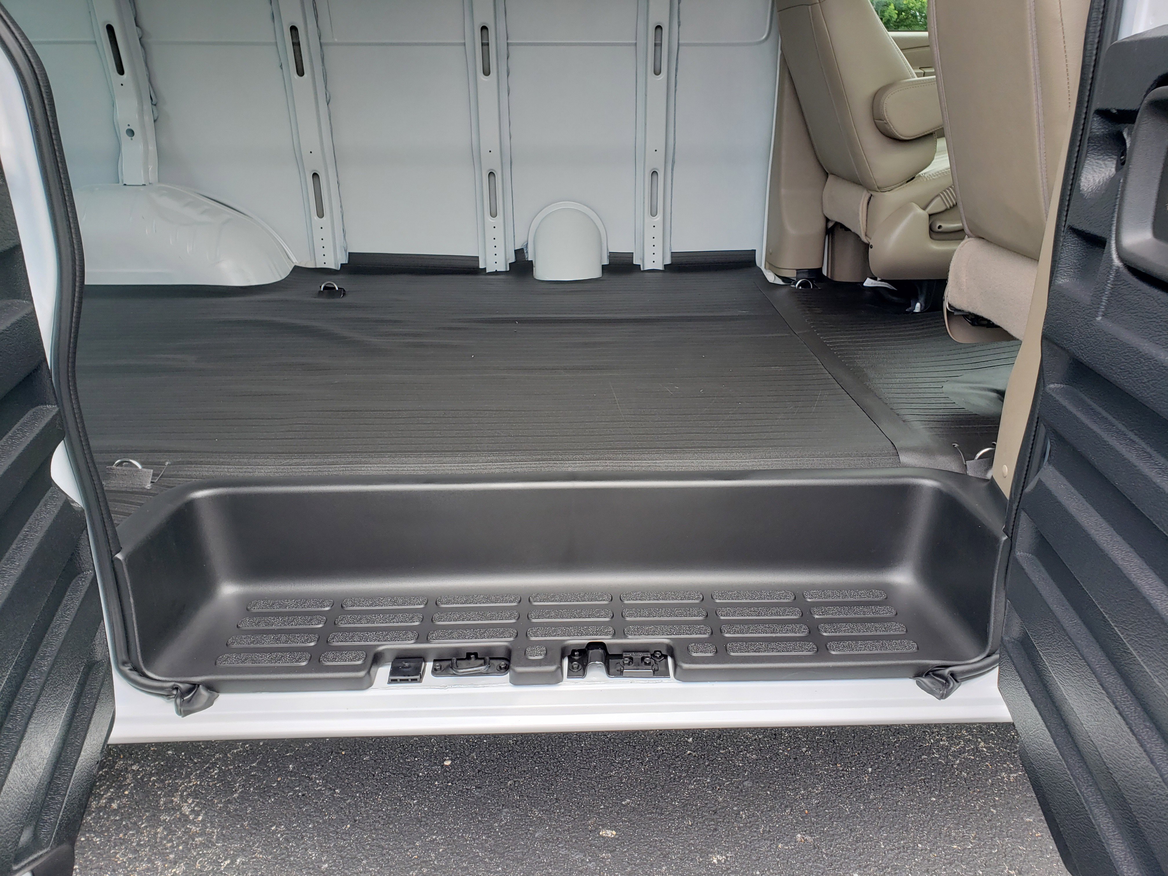 New 2025 Chevrolet Express 2500 w/ Driver Convenience Package image 6