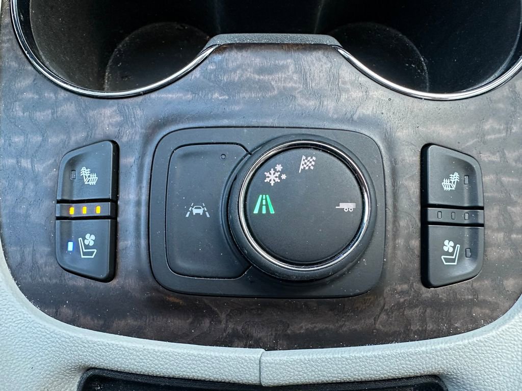Used 2022 GMC Acadia Denali w/ Denali Ultimate Package image 6