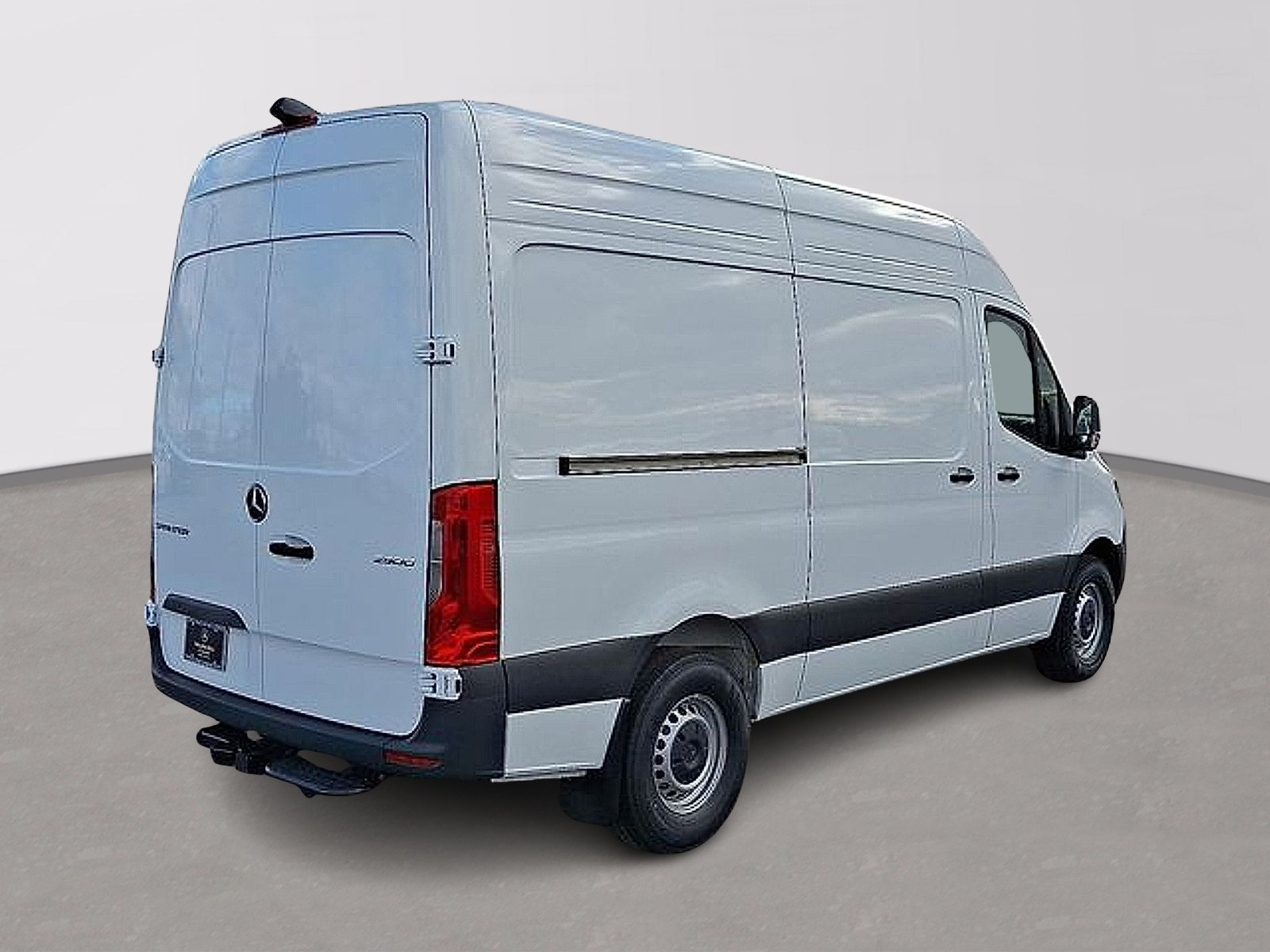Used 2026 Mercedes-Benz Sprinter 2500 image 5