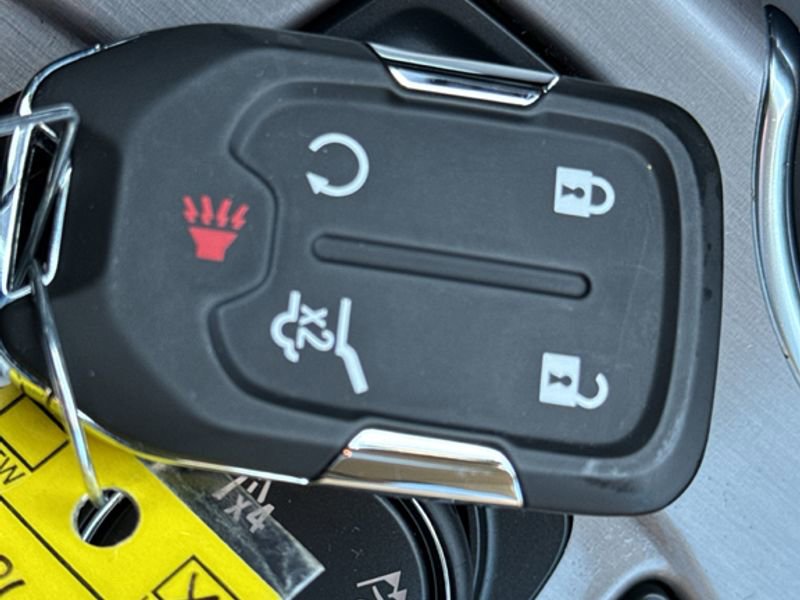 Used 2023 GMC Terrain AT4 w/ Tech Package image 37