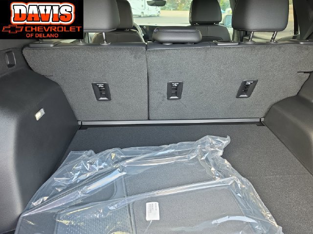 New 2027 Chevrolet Equinox LT w/ Convenience Package II AWD/4WD image 12