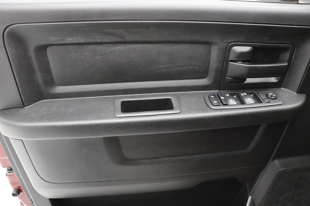Used 2019 RAM 1500 Express w/ Express Value Package AWD/4WD image 19