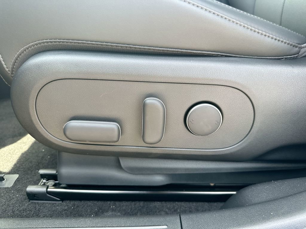 New 2025 Hyundai Ioniq 5 SEL image 37