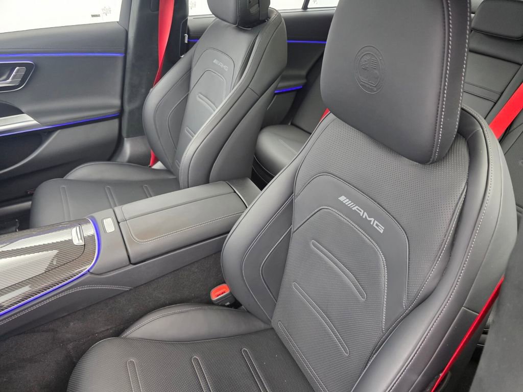 Used 2025 Mercedes-Benz E 53 AMG e 4MATIC Sedan image 11