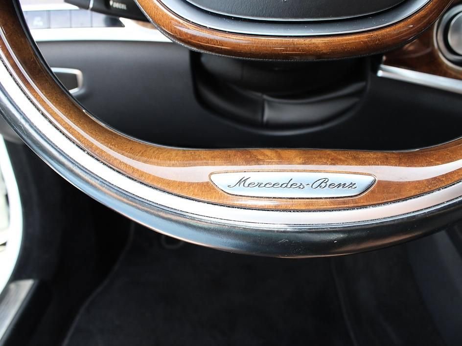 Used 2015 Mercedes-Benz S 550 Sedan image 25